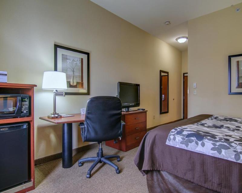 Mainstay Suites Madison - Monona Exterior photo