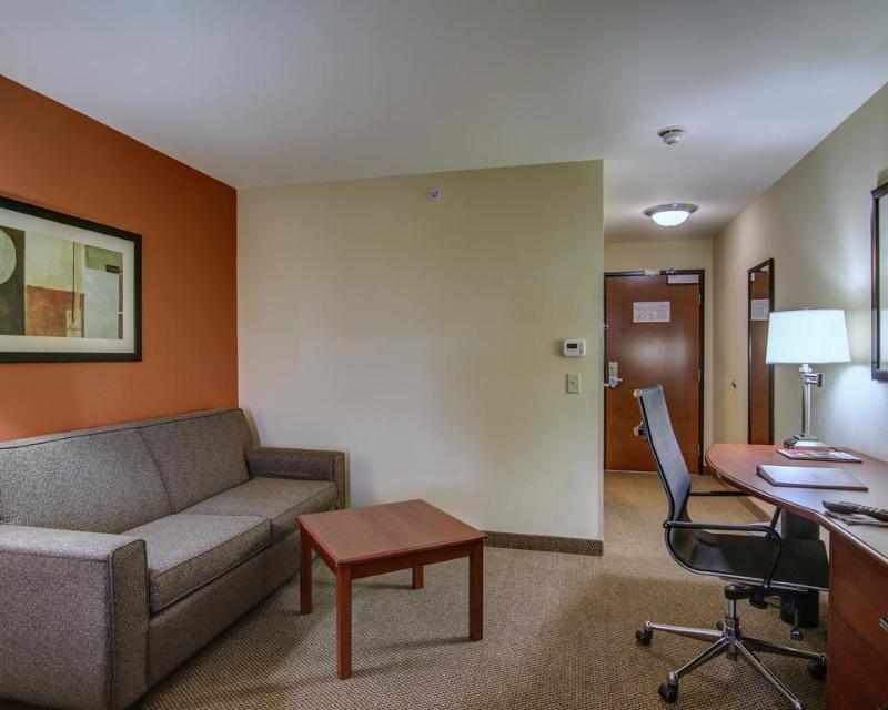 Mainstay Suites Madison - Monona Exterior photo