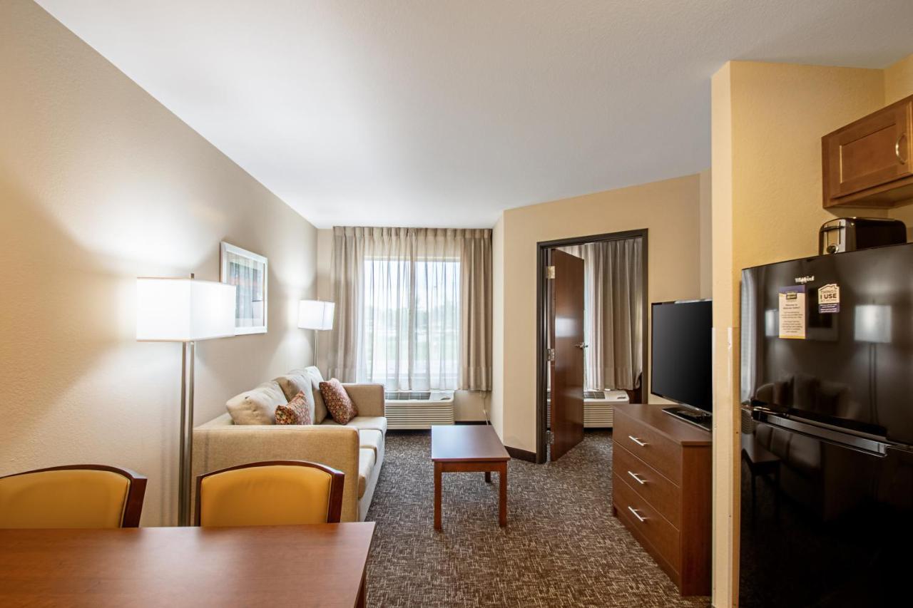 Mainstay Suites Madison - Monona Exterior photo